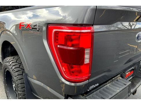 Used 2022 Ford F150 XLT w/ Equipment Group 302A High AWD/4WD image 29