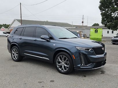 Used 2020 Cadillac XT6 Sport w/ Platinum Package