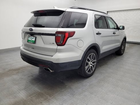 Used 2016 Ford Explorer Sport image 9