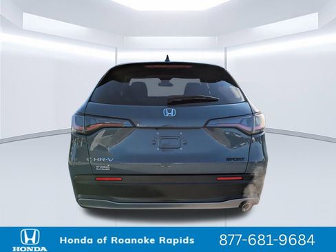 Used 2023 Honda HR-V Sport image 5
