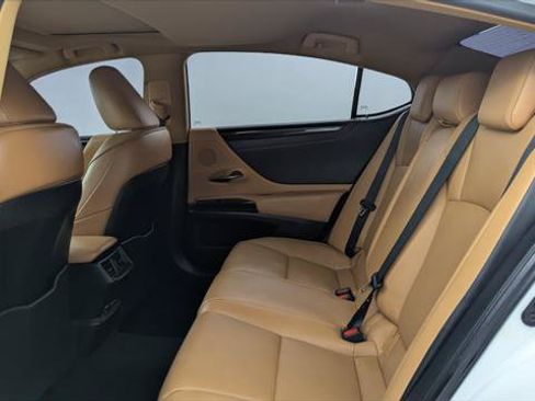 Used 2023 Lexus ES 350 w/ Accessory Package (Z2) FWD image 17