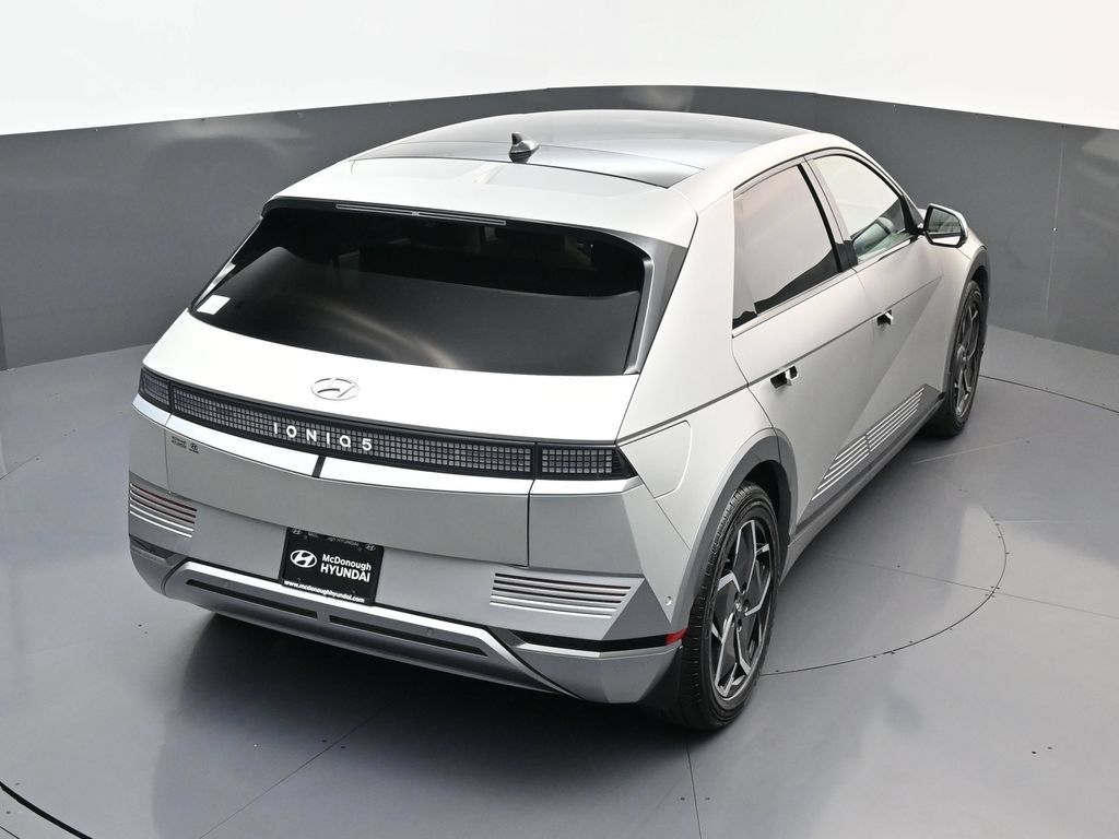 Certified 2024 Hyundai Ioniq 5 Limited RWD image 18