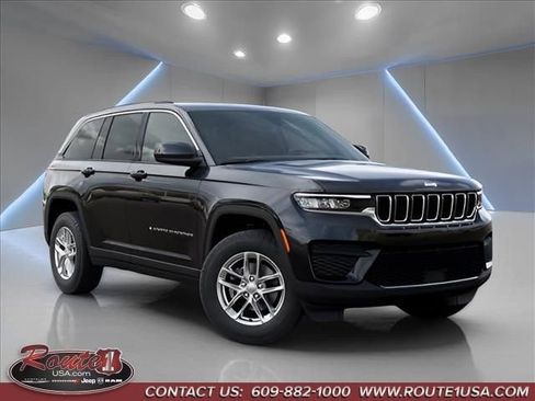 New 2026 Jeep Grand Cherokee Laredo AWD/4WD image 6