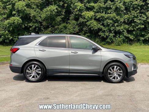 Used 2023 Chevrolet Equinox LT FWD image 8