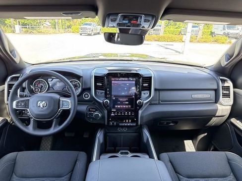 New 2026 RAM 1500 4x4 Crew Cab image 12