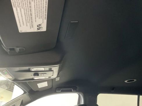 Used 2025 Chevrolet Tahoe Z71 image 22