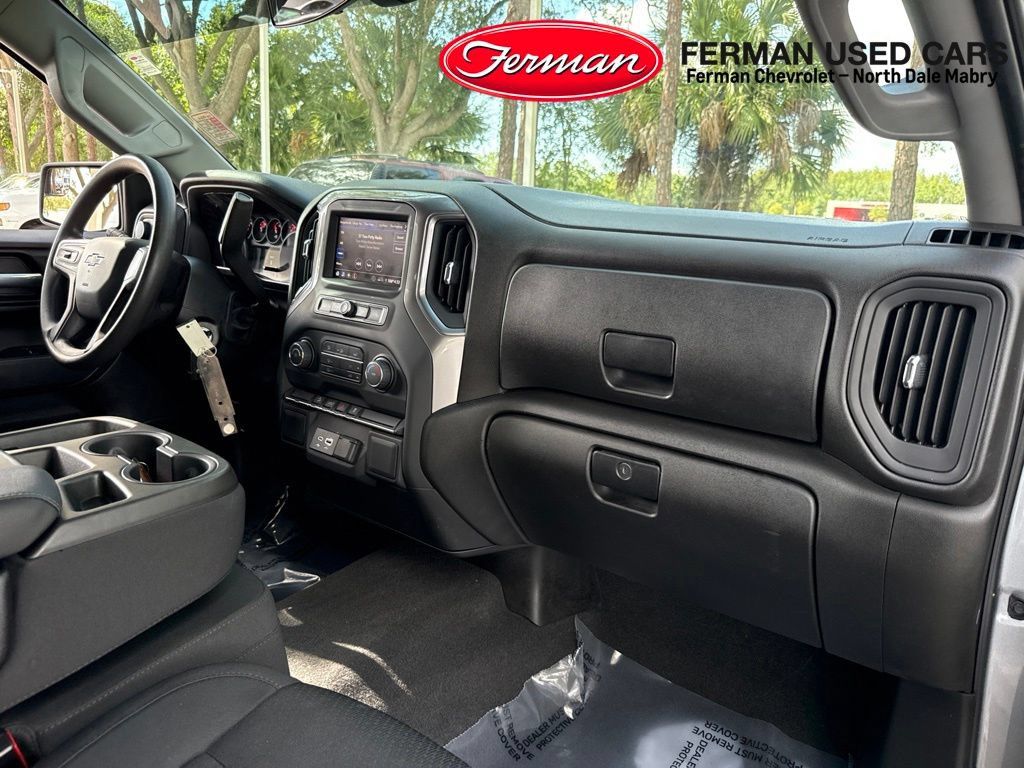 Used 2021 Chevrolet Silverado 1500 Custom Trail Boss AWD/4WD image 9