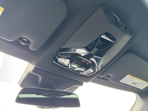 Certified 2024 BMW X2 xDrive28i w/ Premium Package image 22