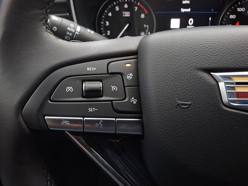 Used 2024 Cadillac XT6 Premium Luxury w/ Technology Package AWD/4WD image 23