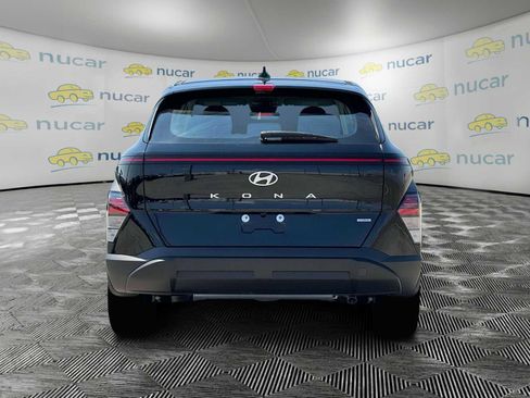 Certified 2026 Hyundai Kona SE image 7