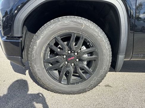 New 2026 GMC Sierra 1500 Elevation image 10