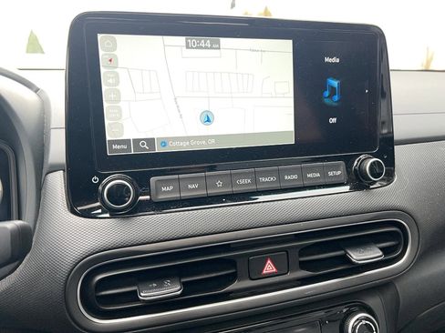 Used 2023 Hyundai Kona Limited image 24