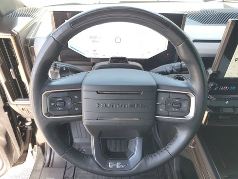 Used 2024 GMC Hummer EV 2X w/ Extreme Off-Road Package AWD/4WD image 22