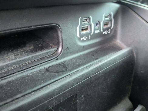 Certified 2021 RAM 1500 Laramie image 31