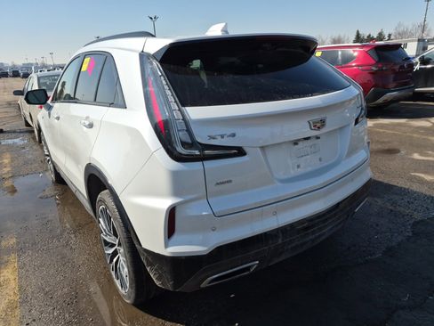 Used 2024 Cadillac XT4 Sport AWD/4WD image 6