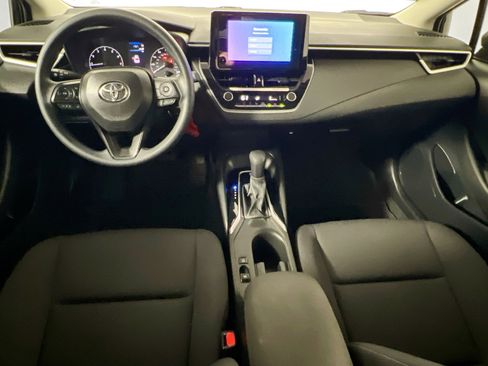 Used 2024 Toyota Corolla LE image 29
