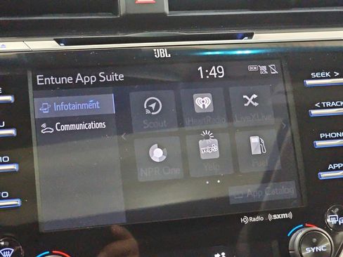 Used 2018 Toyota Camry XLE w/ Driver Assist Package FWD image 24