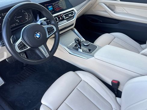 Used 2022 BMW 430i Coupe w/ M Sport Package image 4