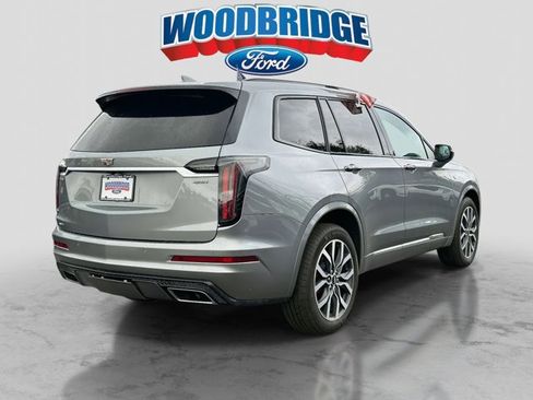 Used 2024 Cadillac XT6 Sport image 5