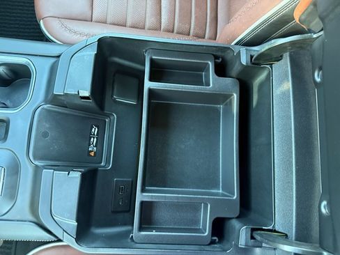 Used 2024 GMC Sierra 2500 Denali Ultimate image 21