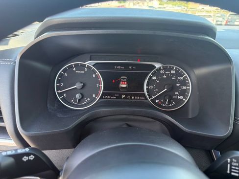 Used 2024 Nissan Rogue S AWD/4WD image 20