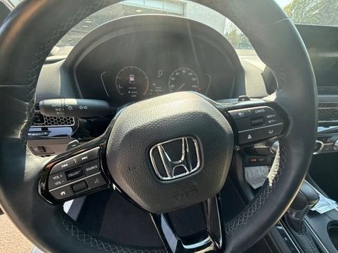Used 2023 Honda Civic Sport image 7