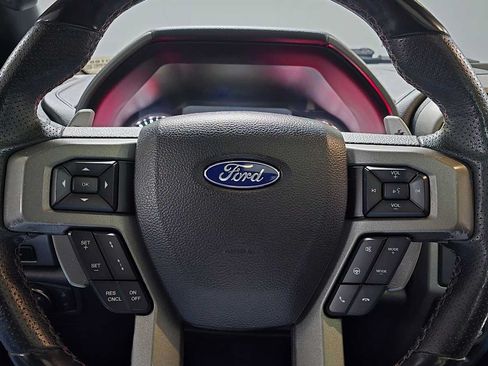Used 2018 Ford F150 Raptor w/ Equipment Group 802A Luxury AWD/4WD image 28