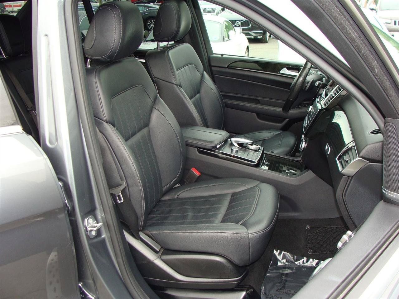 Used 2019 Mercedes-Benz GLE 400 4MATIC image 10