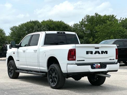 New 2026 RAM 2500 Laramie w/ Night Edition AWD/4WD image 13