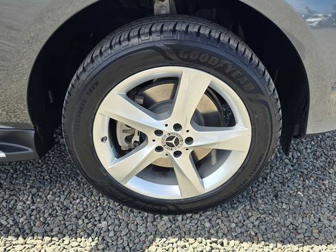 Used 2019 Mercedes-Benz GLE 400 4MATIC image 16