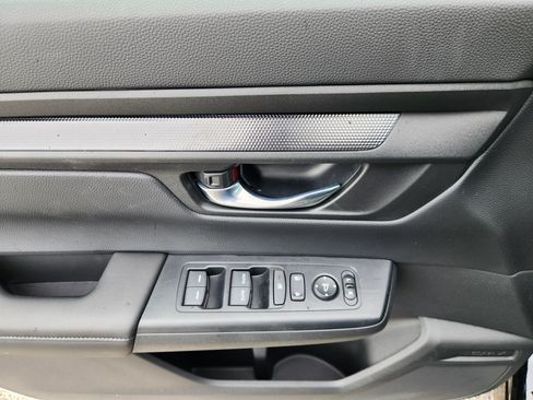 Certified 2026 Honda CR-V EX image 17