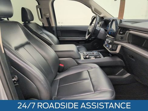 Certified 2024 Ford Expedition XLT AWD/4WD image 14