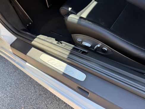 Used 2019 Porsche 911 Turbo AWD/4WD image 29