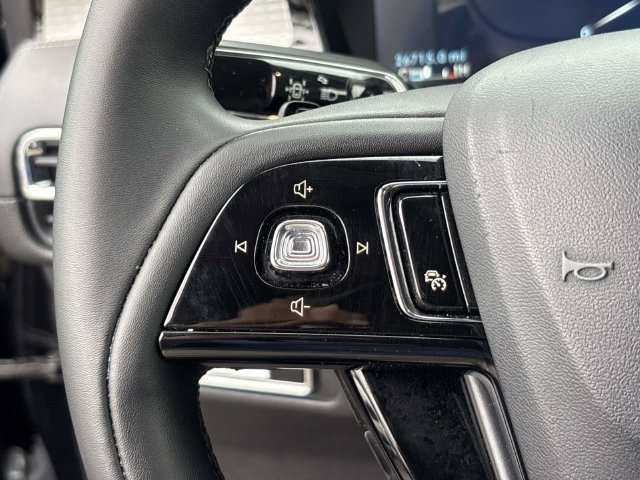 Certified 2023 Lincoln Corsair AWD w/ Equipment Group 101A image 30