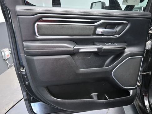 Used 2022 RAM 1500 Laramie AWD/4WD image 37