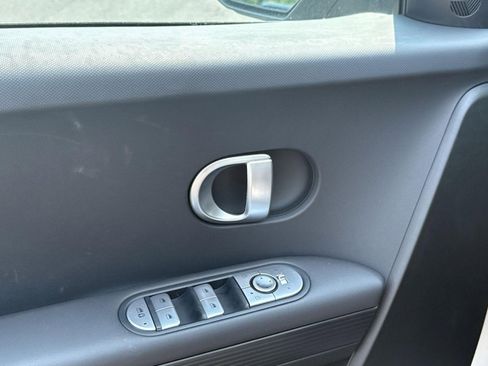 New 2024 Hyundai Ioniq 5 SEL image 15