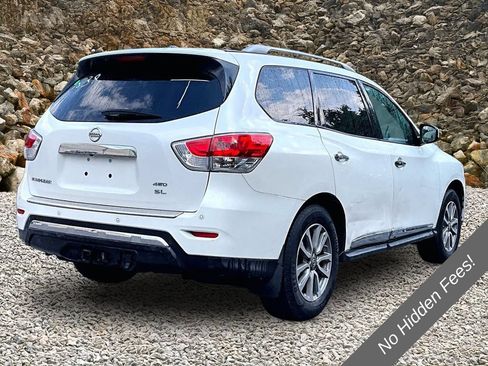 Used 2016 Nissan Pathfinder SL w/ SL Premium Package AWD/4WD image 2