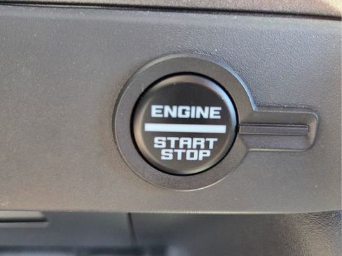 Used 2025 Ford Bronco Badlands AWD/4WD image 29