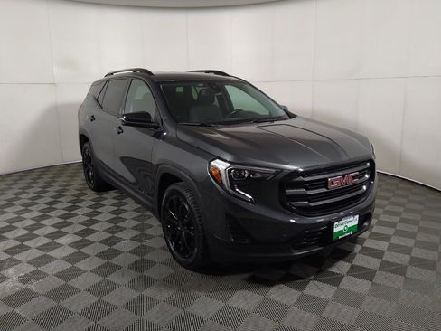 Used 2020 GMC Terrain SLE w/ Driver Convenience Package AWD/4WD image 14