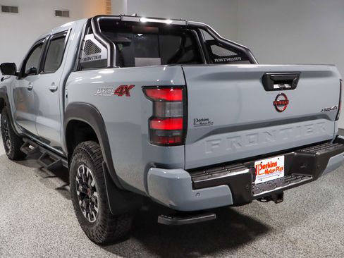 Used 2023 Nissan Frontier PRO-4X w/ Pro Convenience Package image 9