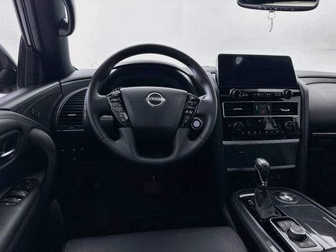 Used 2023 Nissan Armada SL w/ Midnight Edition Package RWD image 25