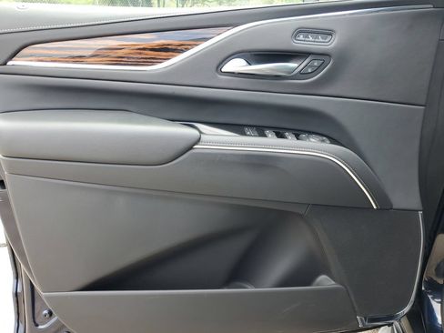 Certified 2024 Cadillac Escalade Premium Luxury w/ LPO, Floor Liner Package AWD/4WD image 20