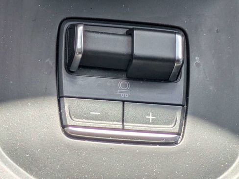 Used 2024 GMC Sierra 1500 Denali w/ Technology Package image 25