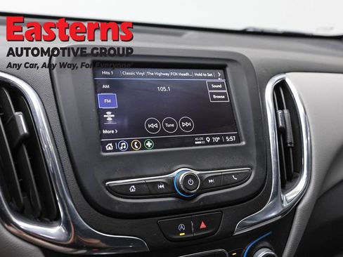 Used 2023 Chevrolet Equinox LT FWD image 18