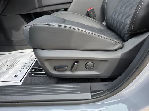 New 2026 Nissan Rogue Platinum image 19