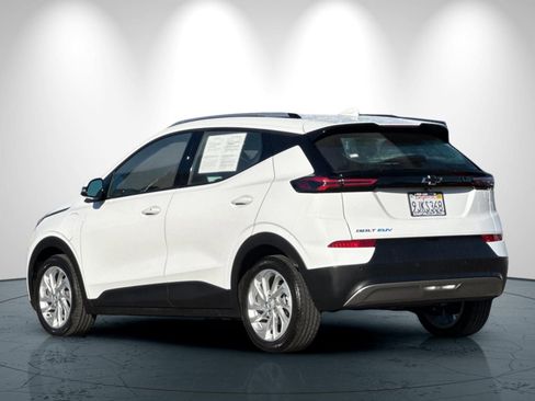 Used 2023 Chevrolet Bolt EUV LT w/ Driver Confidence Package image 6