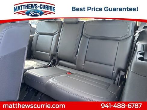 New 2026 Ford Expedition Active image 12