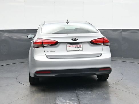 Used 2018 Kia Forte LX image 5