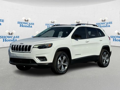 Used 2022 Jeep Cherokee Limited image 2