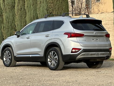 Used 2019 Hyundai Santa Fe AWD image 6